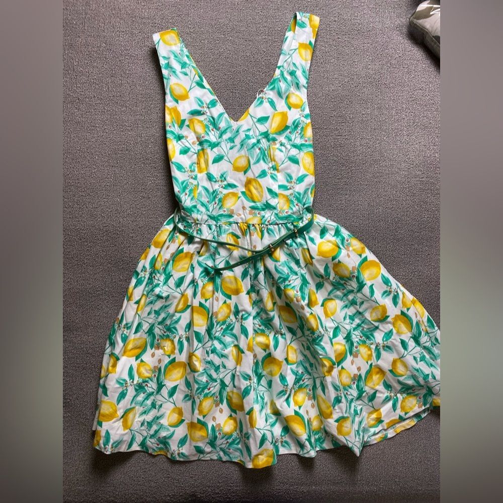 Elle Lemon Print Sleeveless Spring Summer Dress With Criss Cross Straps Pockets